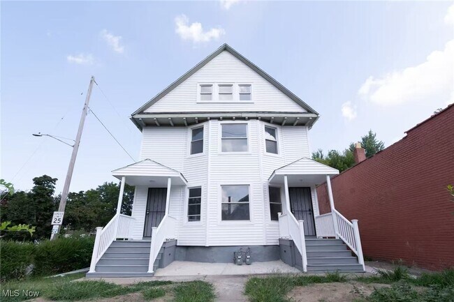 Primary Photo - 11001 Ashbury Ave