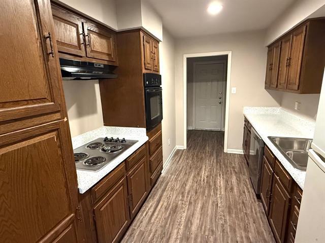 Building Photo - 1413 Blackwell Dr