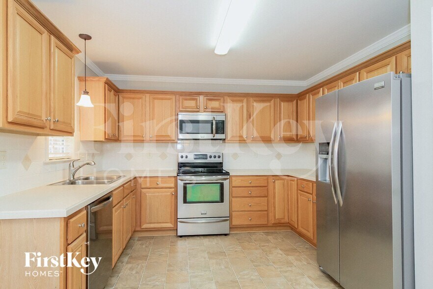 Building Photo - 4141 Meredith Woods Ln