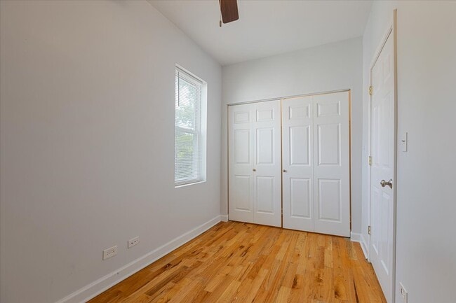 Building Photo - 1234 W 49th Pl