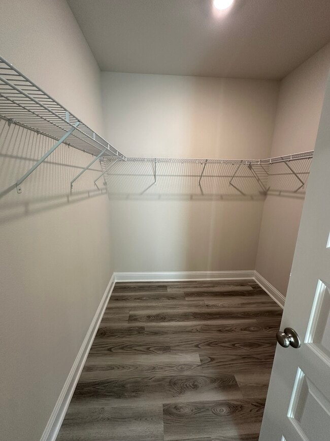 Building Photo - 146 Millet Ave