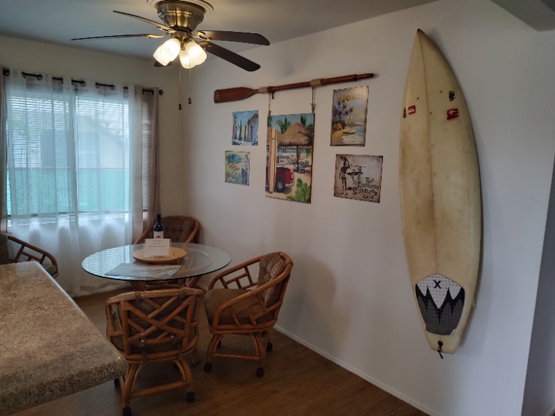 Building Photo - 536 W 39th St