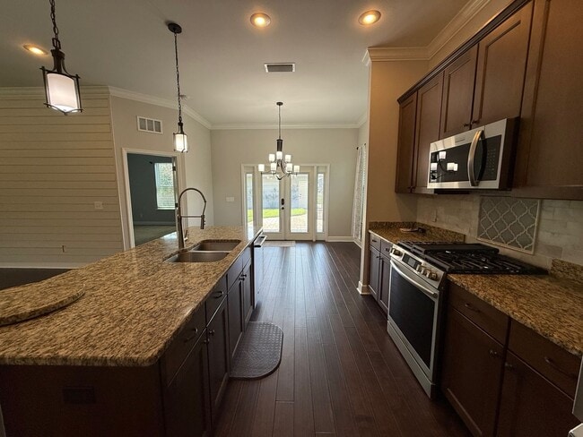 Building Photo - Beautiful Home in Oakmont Community