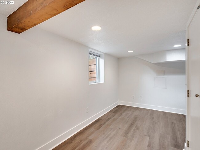 Building Photo - 4771 N Depauw St