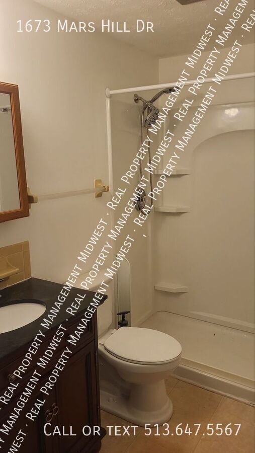 Building Photo - 1673 Mars Hill Dr