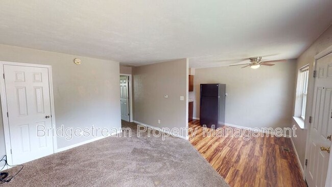 Building Photo - 10 Gerlaugh Ave