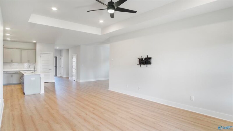 Building Photo - 14801 Demarie Ln