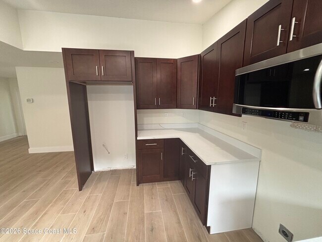 Building Photo - 6335 S Tropical Trail