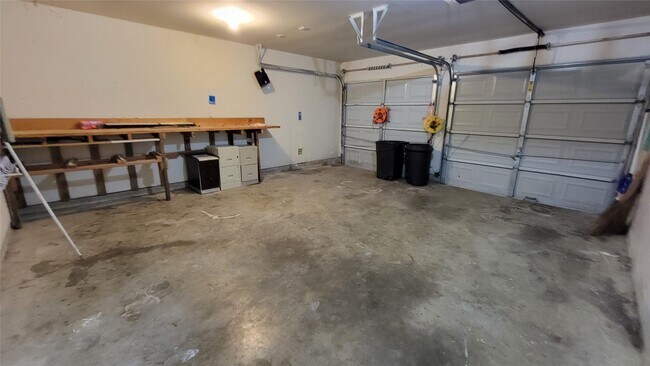 Building Photo - 4831 Dark Canyon Ct