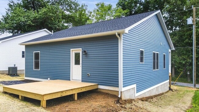 Building Photo - 1025 Frye St