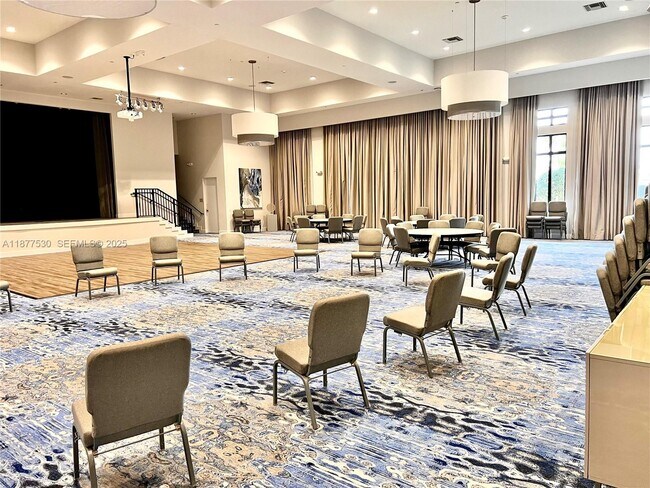 Building Photo - 7612 Knight St