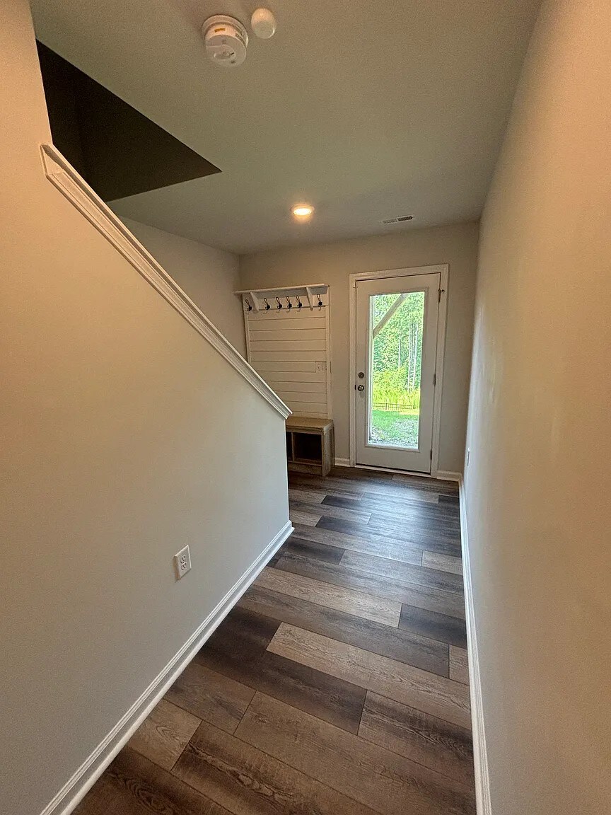 Building Photo - Room in Townhome on Kaya Ct