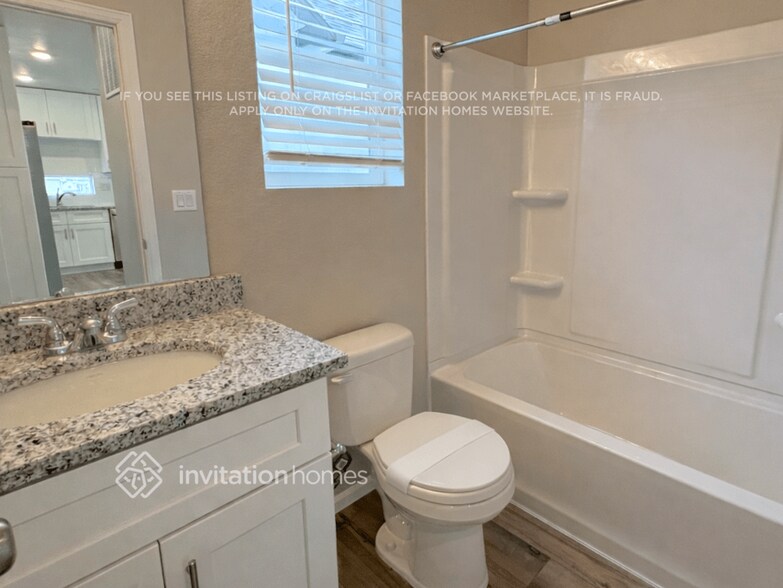 Building Photo - 13529 E 103rd Pl