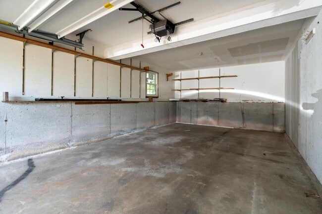 Building Photo - 22 Chatham Cir
