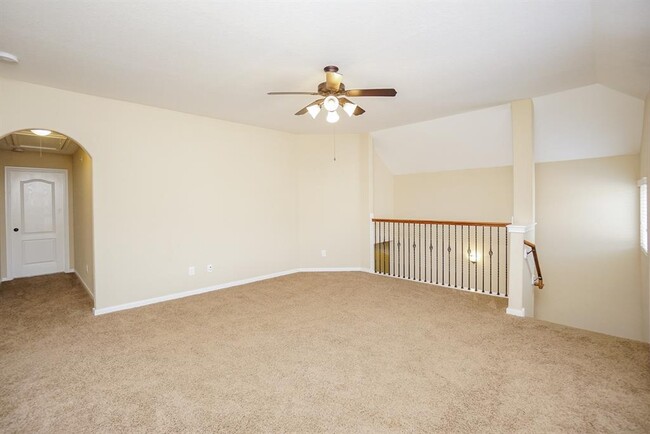 Building Photo - 6203 Brookmall Dr