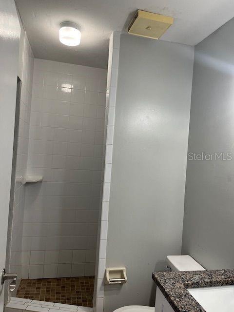 Building Photo - 3600 SW 19th Ave
