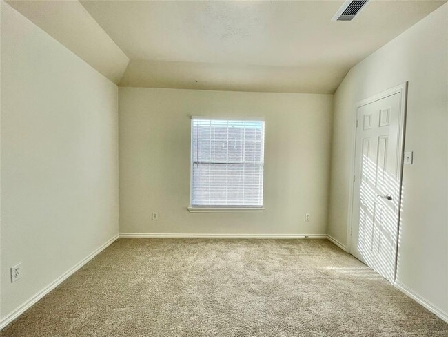 Building Photo - 22923 Palomino Creek Ct