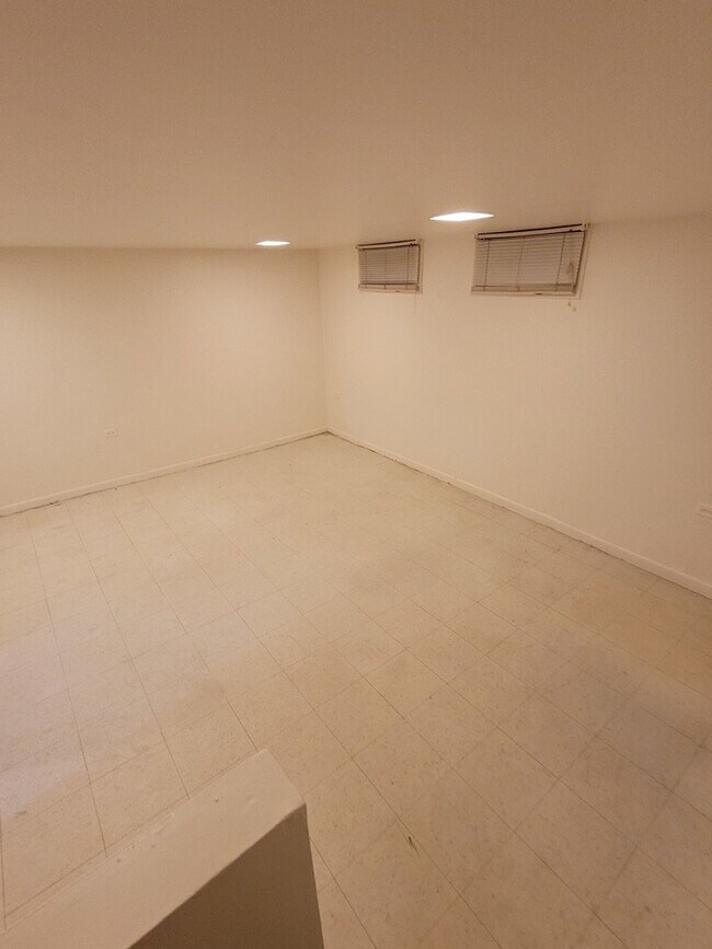 Building Photo - 4643 Church St