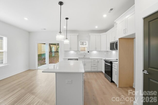 Building Photo - 3941 Tillman Rd