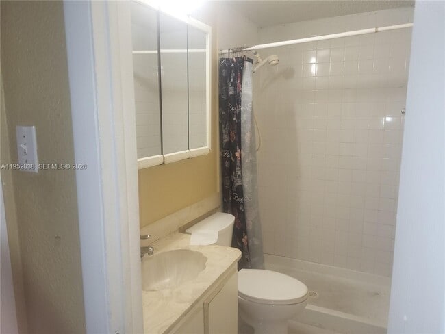 Building Photo - 2221 NW 55th Terrace