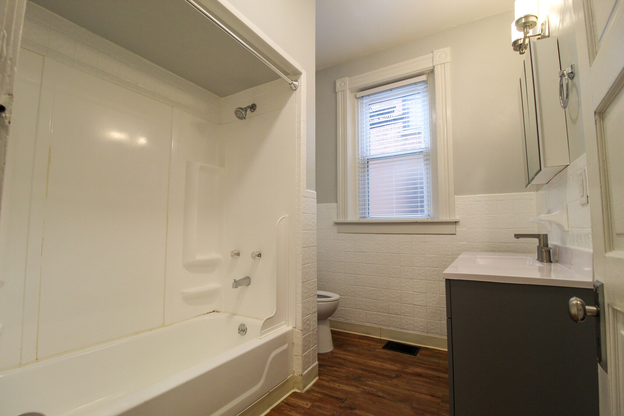 Bathroom/Toilet - 421 Hopkins St