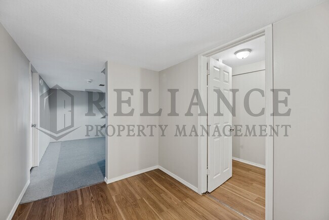 Building Photo - 2928 N Holyoke St
