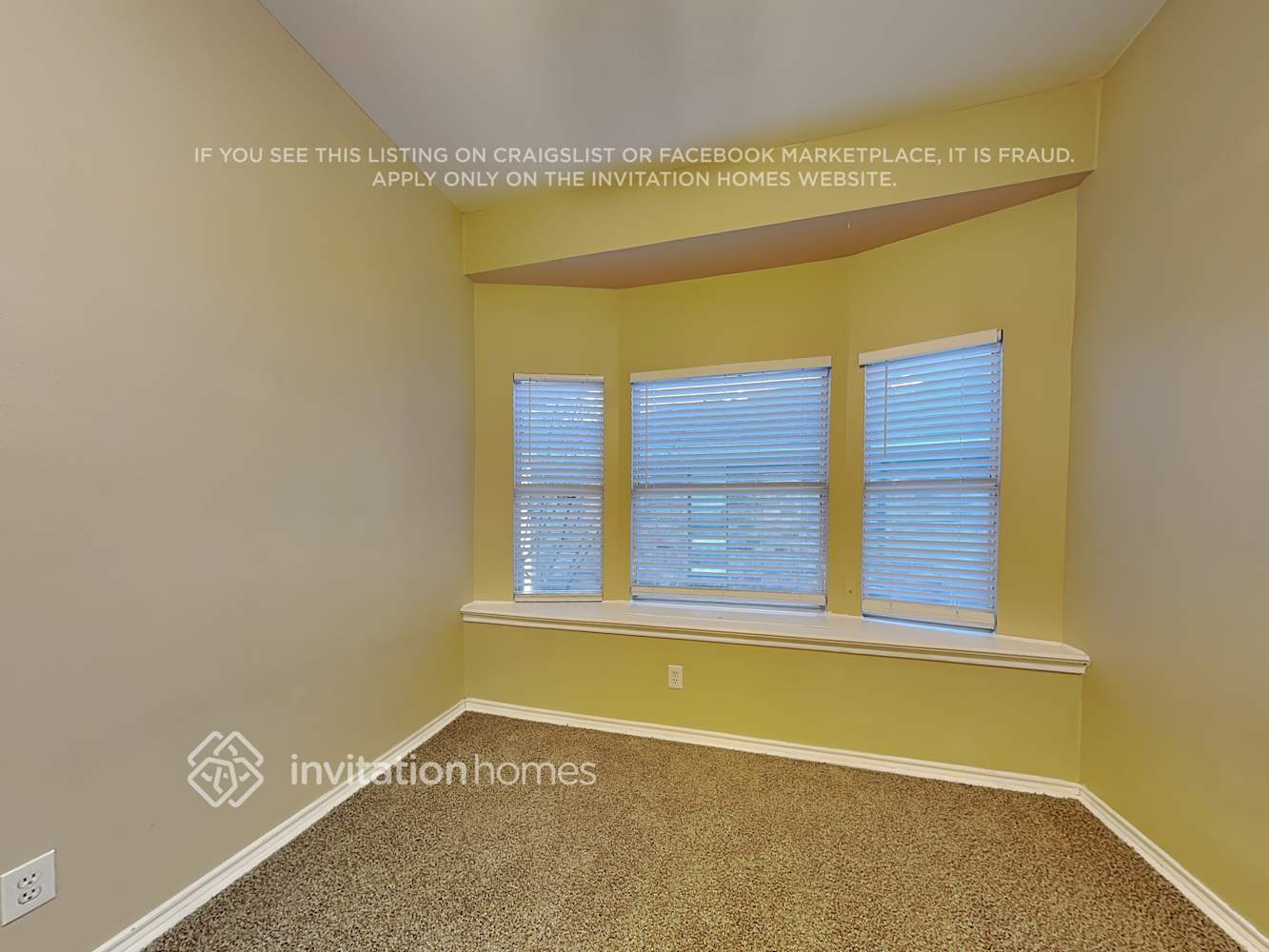 Building Photo - 2043 Hearthstone Dr