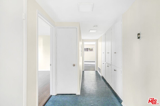 Building Photo - 3543 Scadlock Ln