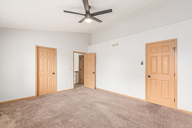 Building Photo - 500 Harrington Dr