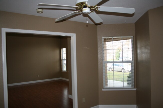 Building Photo - 1297 Canevari Dr