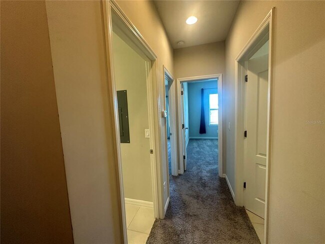 Building Photo - 11746 Water Run Alley