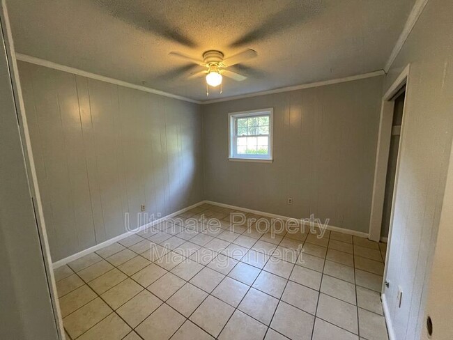 Building Photo - 5810 Solera Rd