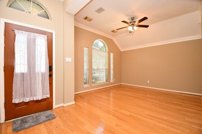 Building Photo - 1215 Wood Haven Ct