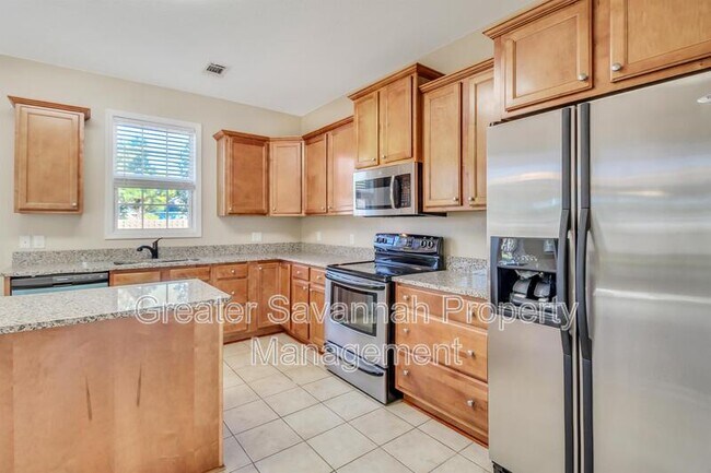 Building Photo - 601 Bristol Way