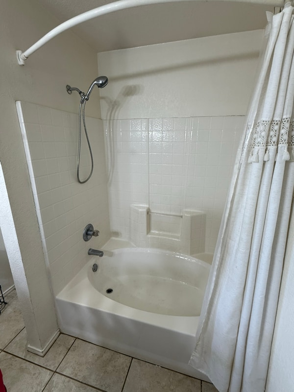 Building Photo - 4200 Lonesome Dove Dr