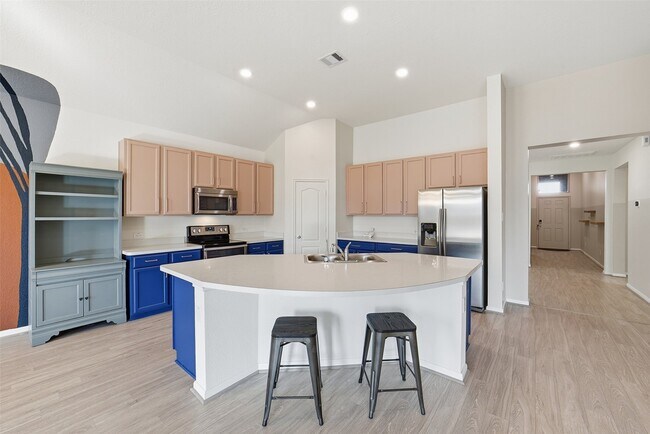 Building Photo - 8123 Cheyenne Hills Trail