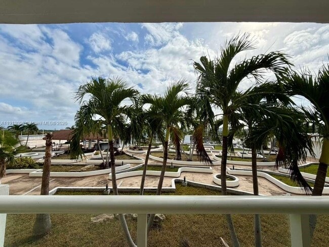 Building Photo - 13499 Biscayne Blvd