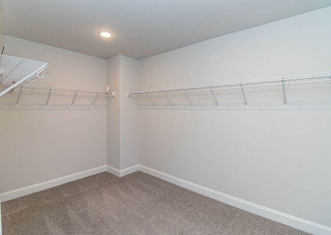 Building Photo - 110 Isleworth Ct
