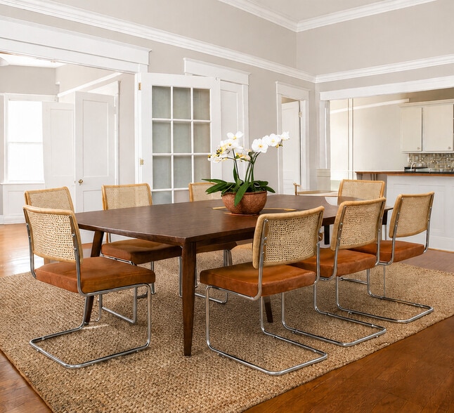 Large 1BR, 1BA Dining Area - The Dulion