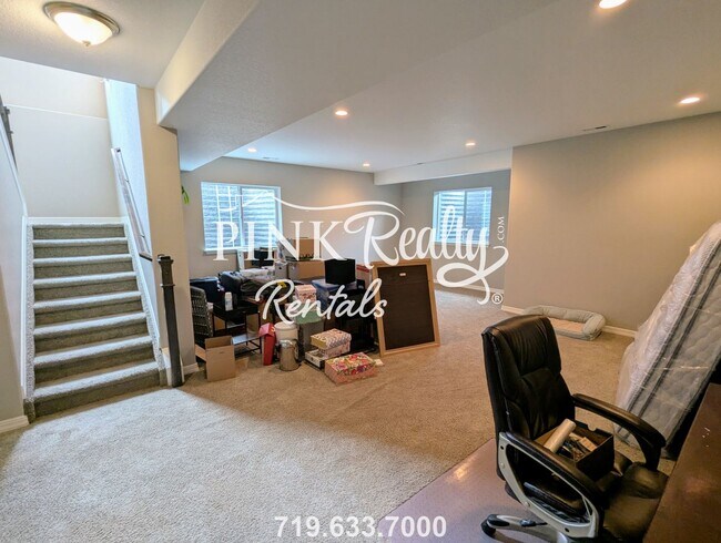 Building Photo - 3286 Golden Meadow Way