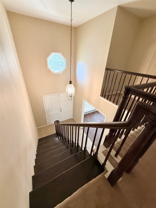 Building Photo - 106 Longacre Dr