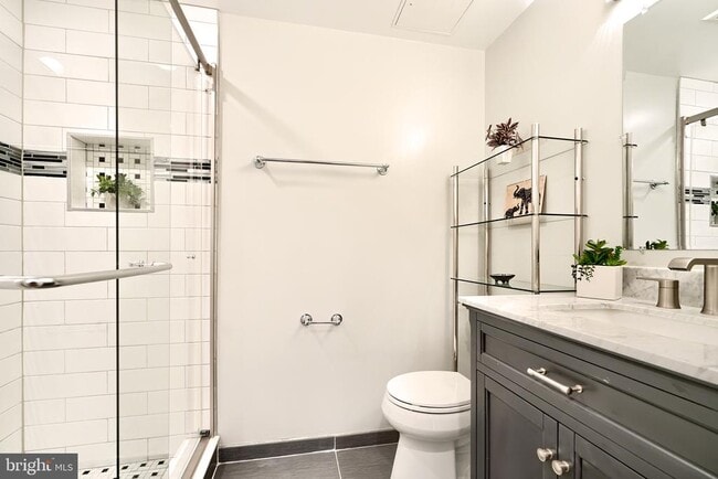 Building Photo - 28 Allegheny Ave