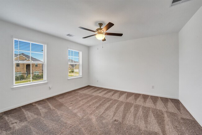 Building Photo - 31618 Donoso Dr