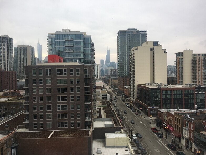 Balcony view - 1309 N Wells St
