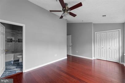 Building Photo - 10907 Daniel Sim Ct