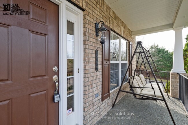 Building Photo - Stunning luxury home in McKay's Mill w/ neighborhood pool, fitness, walking trails and so much more!