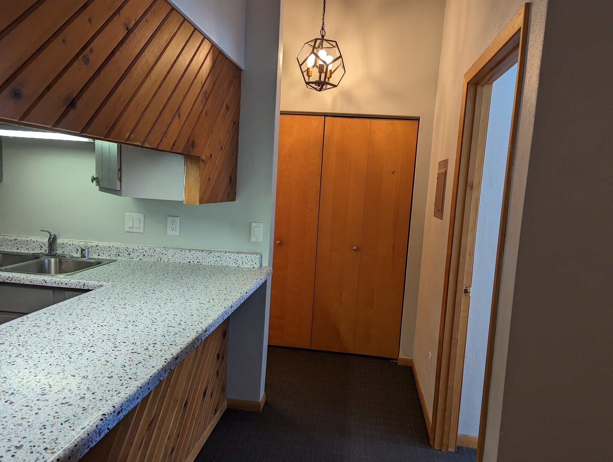 Building Photo - 222 Jay St