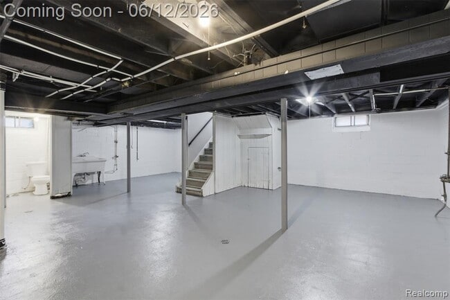 Building Photo - 12051 Wayburn St