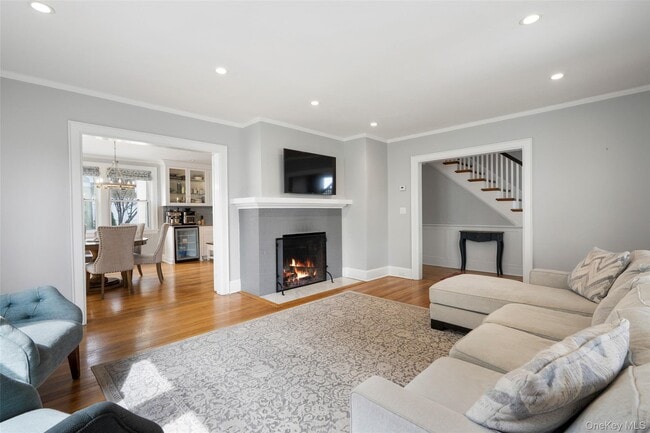 Building Photo - 70 Breckenridge Ave