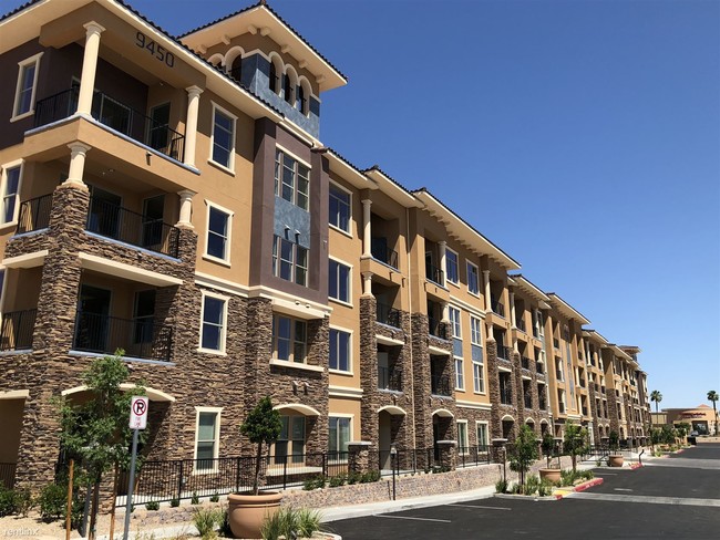 Building Photo - 9450 W Hacienda Ave